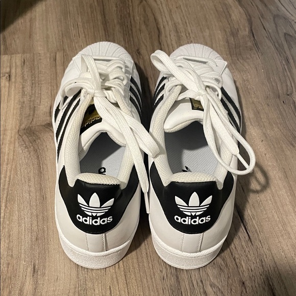 Men’s Adidas Superstar White Black Striped Sneakers NEW main image 6